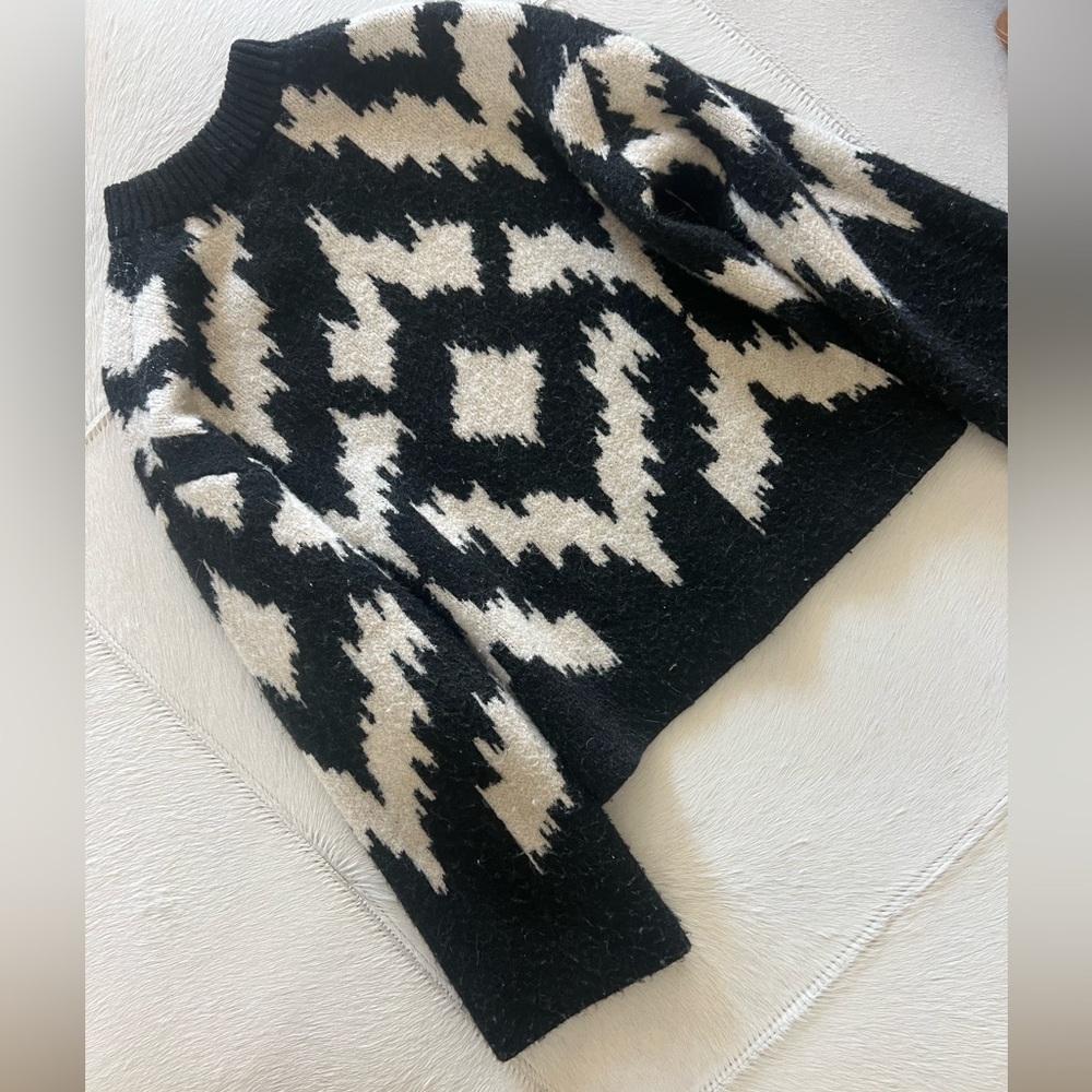 H&M Sweater | Size S